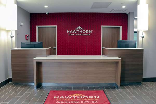  - Hawthorn Suites by Wyndham Oklahoma City - I-40, Exit 145