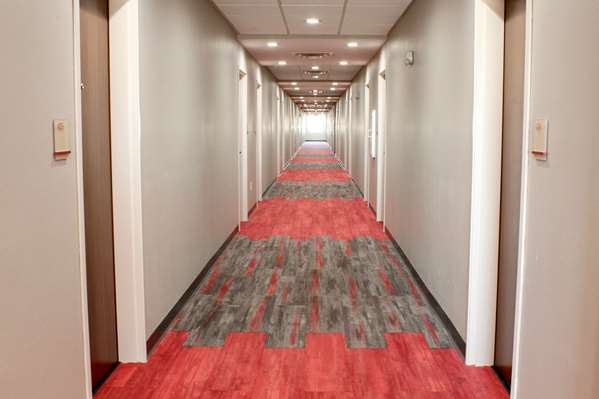  - Hawthorn Suites by Wyndham Oklahoma City - I-40, Exit 145