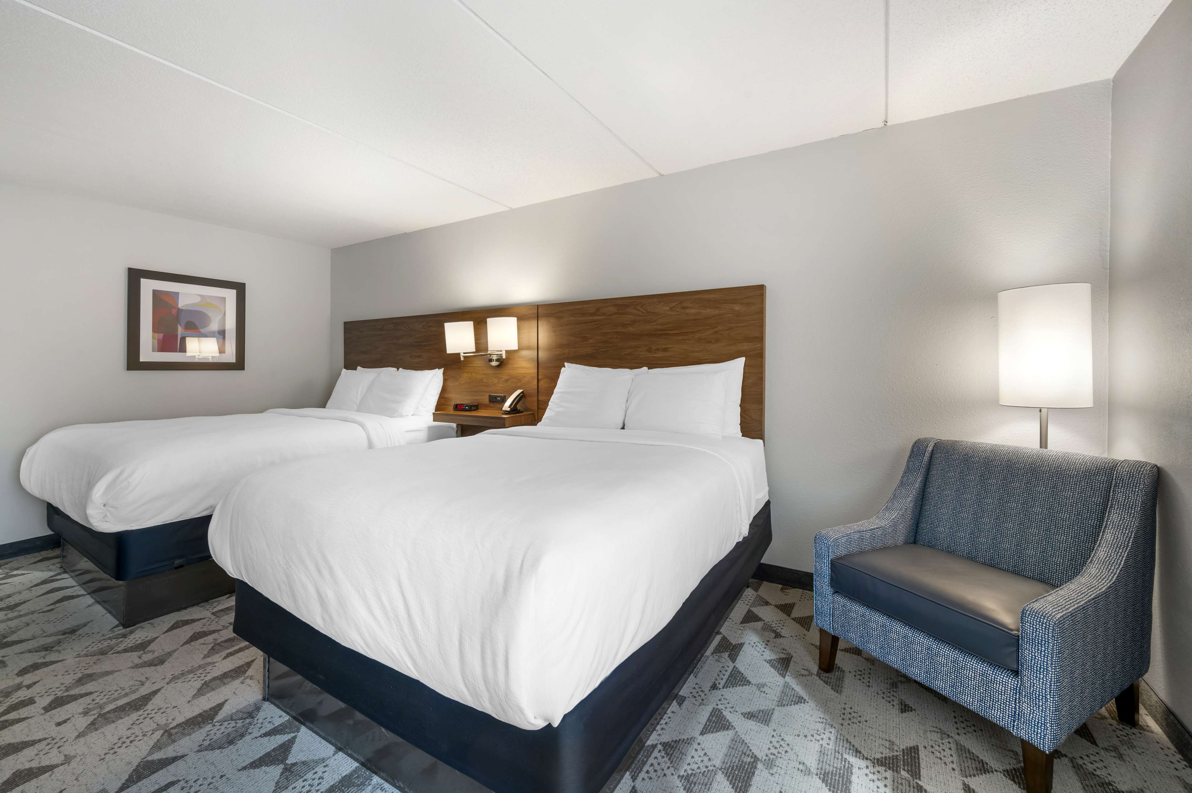 Best Western Plus Harrisonburg - Tap to explore photos
