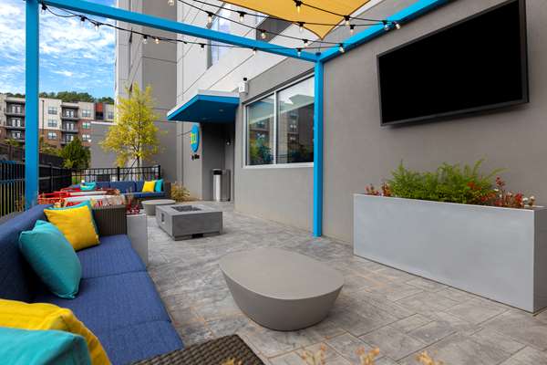 Exterior view - Tru by Hilton Galleria Ballpark Atlanta - I-75, Exit 260