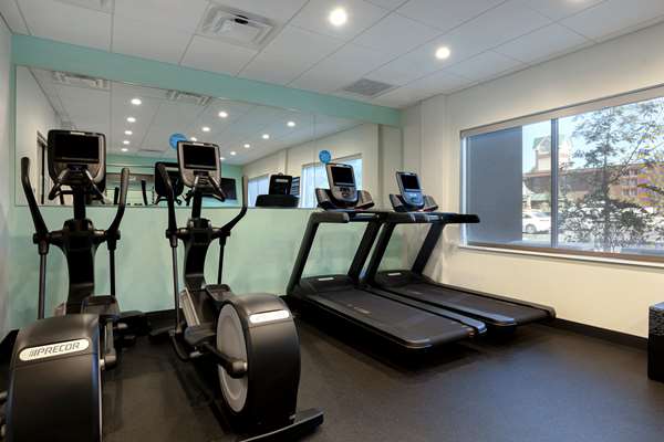Fitness/ Exercise Room - Tru by Hilton Galleria Ballpark Atlanta - I-75, Exit 260