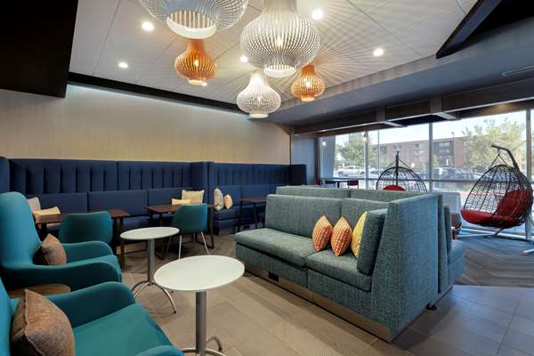  - Tru by Hilton Galleria Ballpark Atlanta - I-75, Exit 260