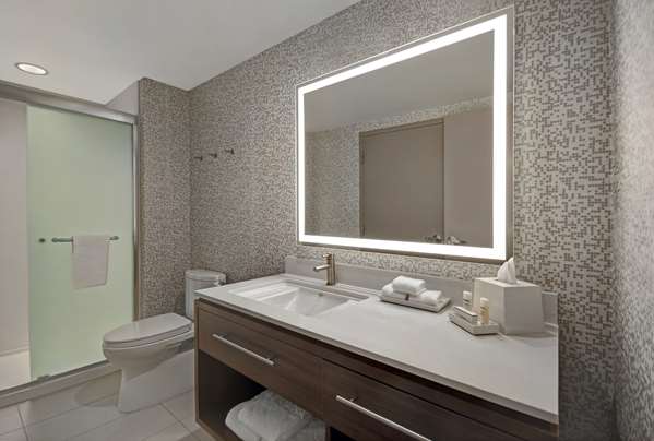  - Home2 Suites by Hilton Atlanta Airport North East Point - I-85, Exit 73