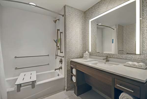  - Home2 Suites by Hilton Atlanta Airport North East Point - I-85, Exit 73