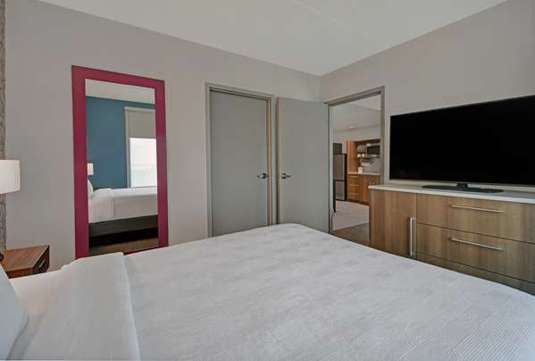  - Home2 Suites by Hilton Atlanta Airport North East Point - I-85, Exit 73