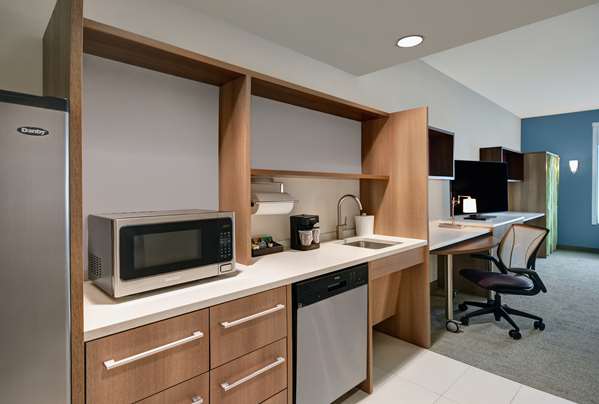  - Home2 Suites by Hilton Atlanta Airport North East Point - I-85, Exit 73