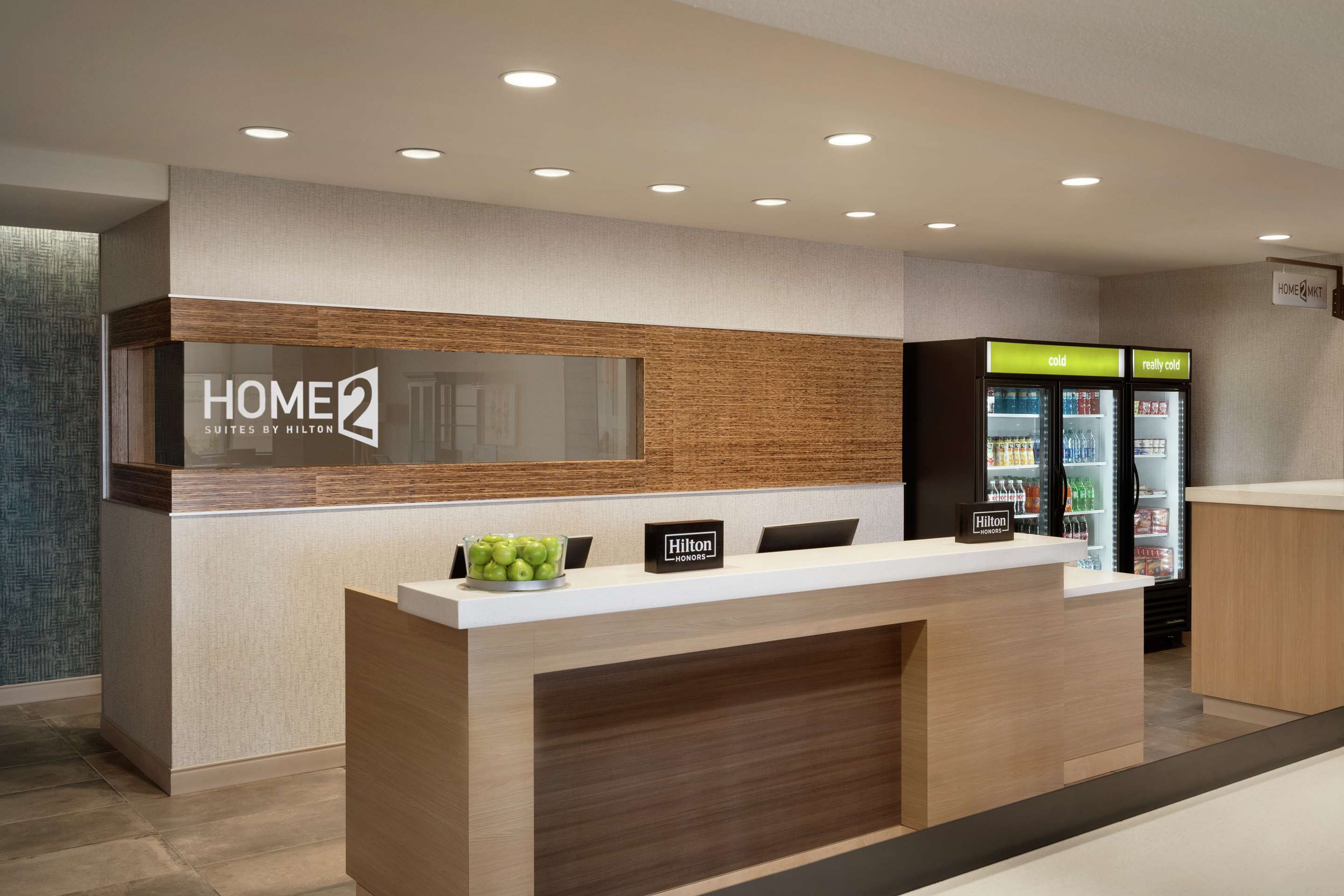 Reception | Home2 Suites By Hilton Alamogordo