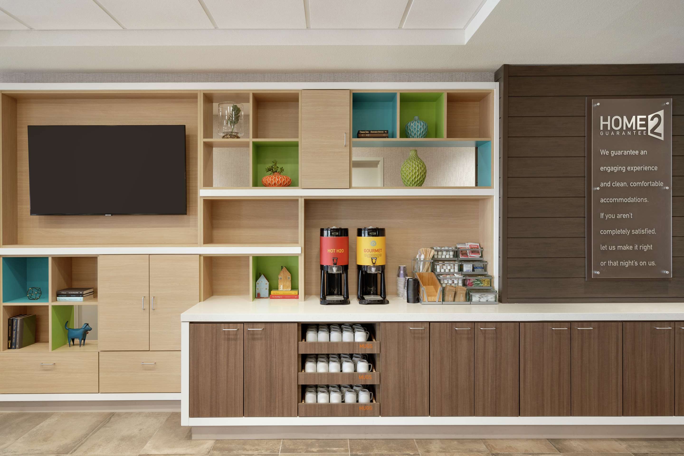 Lobby | Home2 Suites By Hilton Alamogordo