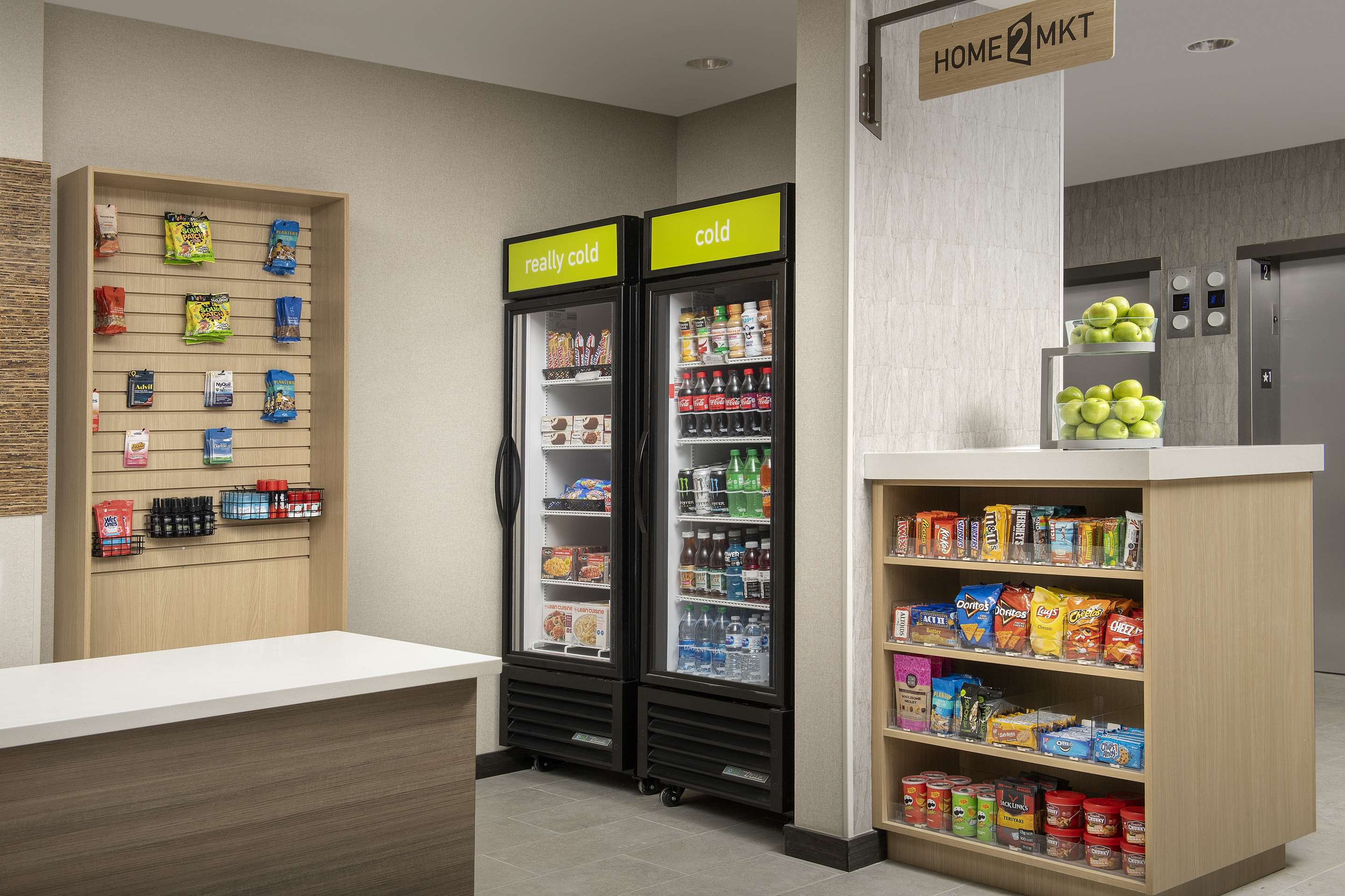 Restaurant | Home2 Suites by Hilton Fort Myers Airport