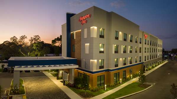 Exterior view - Hampton Inn Pinellas Park