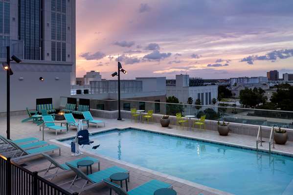 Pool - Home2 Suites by Hilton Downtown Orlando - I-4, Exit 83