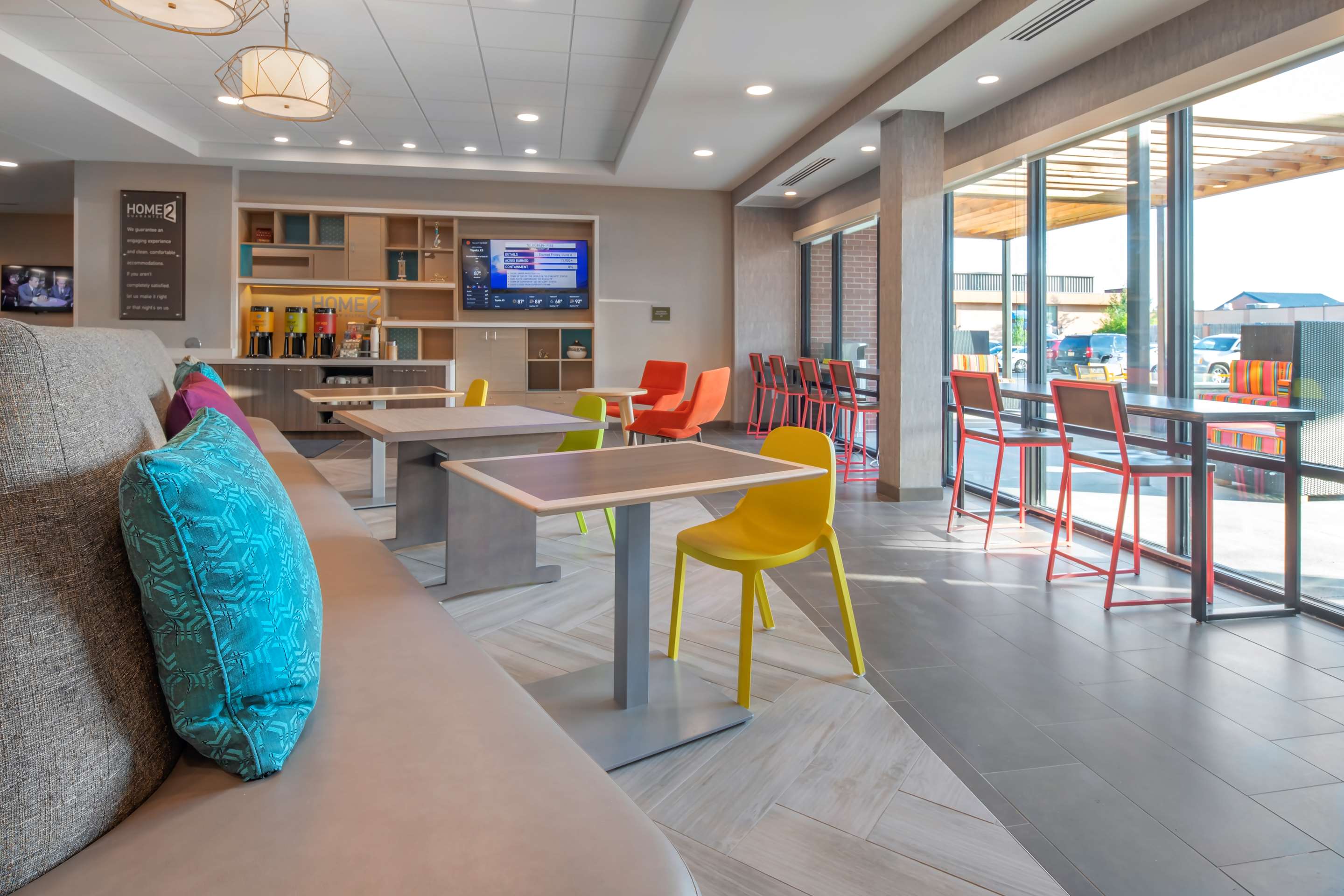 Lobby | Home2 Suites by Hilton Omaha I-80 at 72nd Street, NE