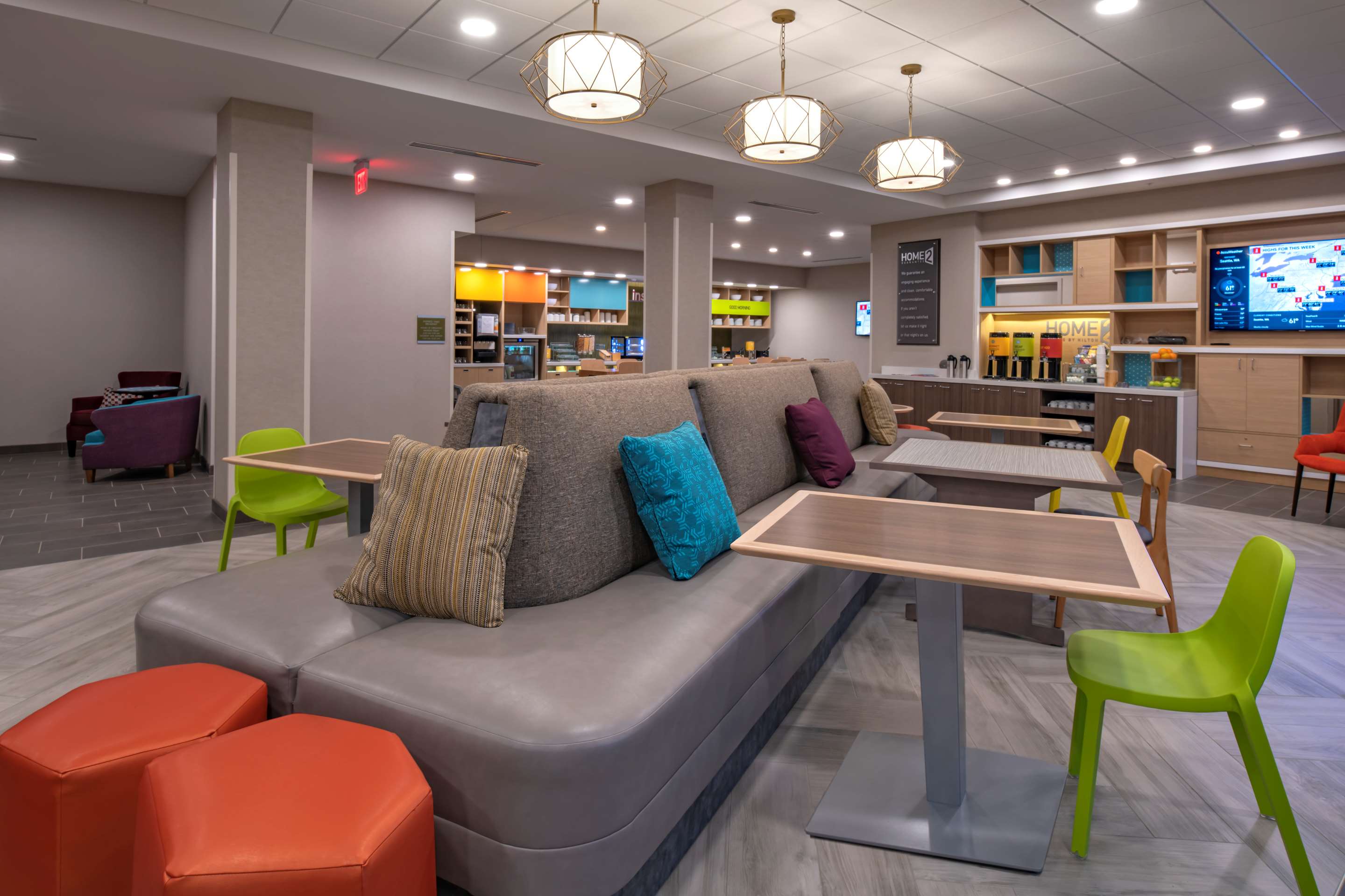 Lobby | Tru By Hilton Omaha I-80 at 72nd Street, NE