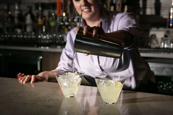 Bar - Homewood Suites by Hilton Dillon