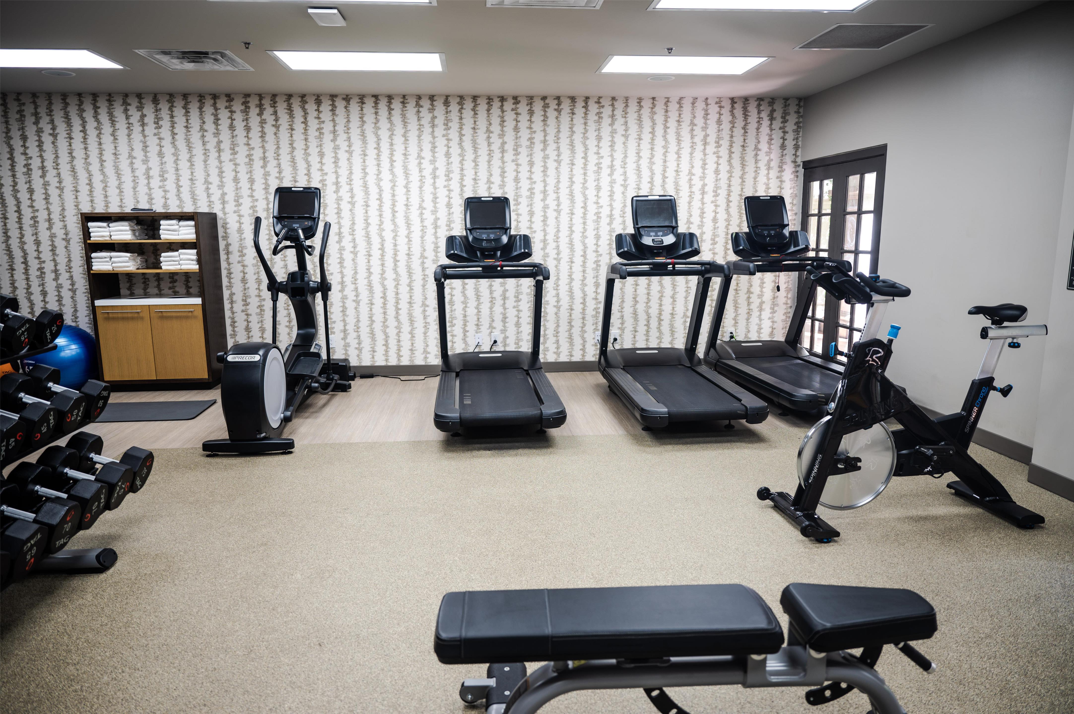 Health club fitness center gym | Estancia del Norte San Antonio, A Tapestry Hotel by Hilton