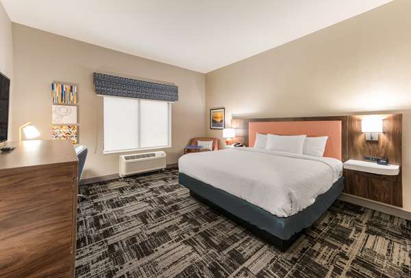  - Hampton Inn & Suites Benton Harbor - I-94, Exit 29