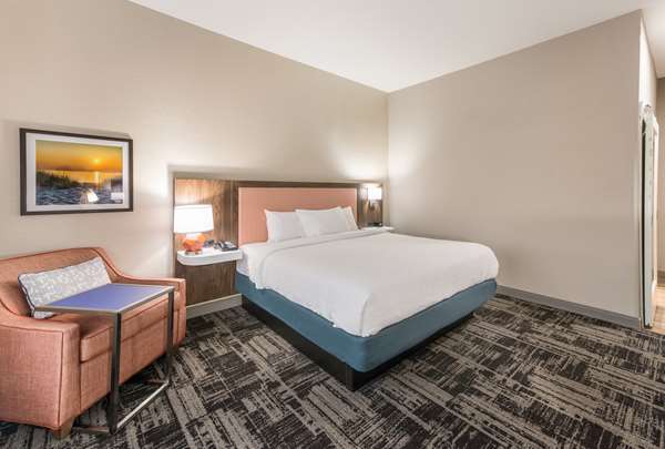  - Hampton Inn & Suites Benton Harbor - I-94, Exit 29