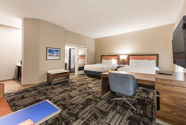  - Hampton Inn & Suites Benton Harbor - I-94, Exit 29