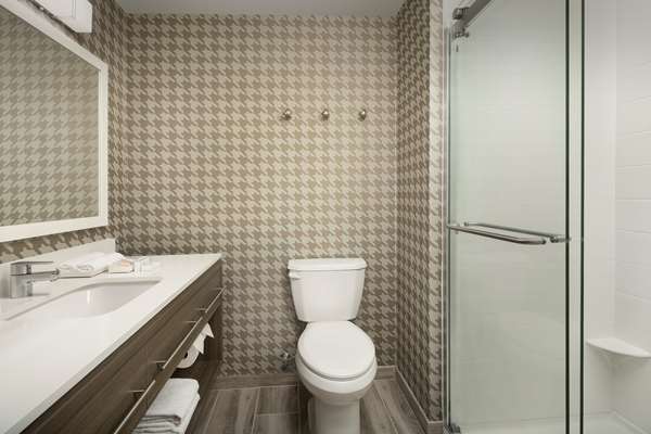  - Home2 Suites by Hilton Westshore Airport Tampa