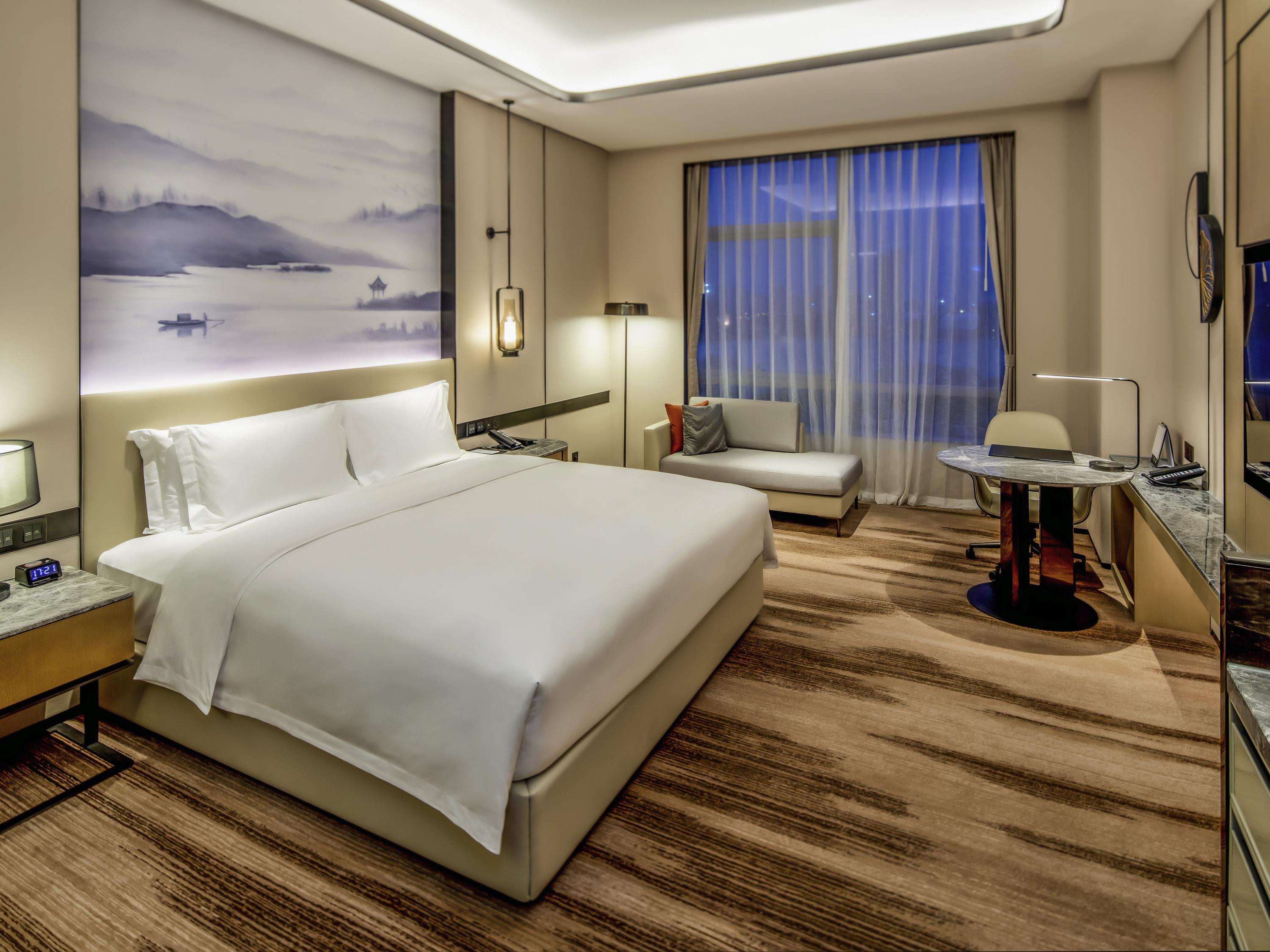 Pullman Suzhou Taicang Room Type - Superior Room with One King-size Bed, Lake View