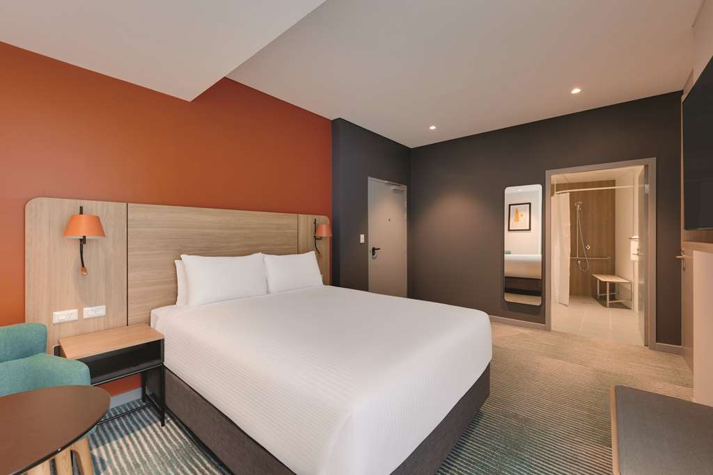Travelodge Hurstville Sydney-guestroom-Guest Room,On-Site.jpg