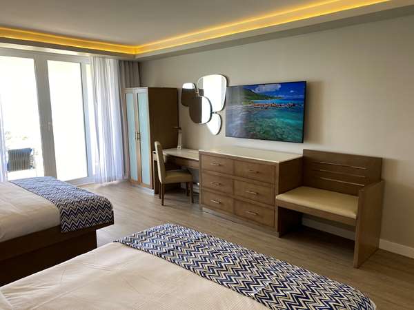 Suite - Divi Carina Bay Beach Resort & Casino St Croix