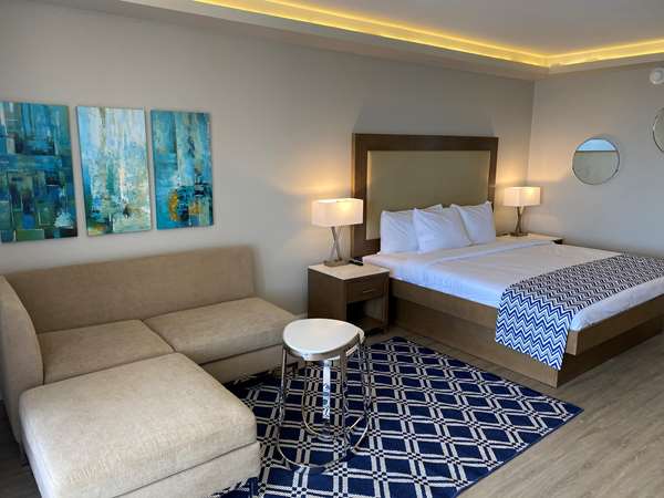 Suite - Divi Carina Bay Beach Resort & Casino St Croix