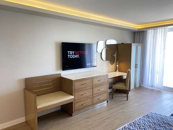 Suite - Divi Carina Bay Beach Resort & Casino St Croix