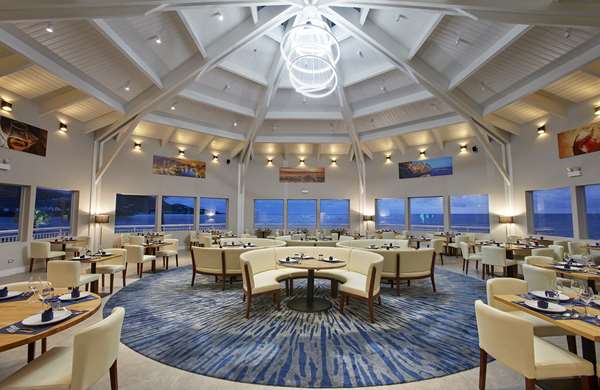 Dining,Dining Area,Restaurant,On-Site