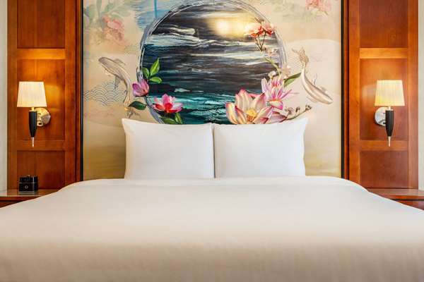  - Viana Hotel & Spa Westbury