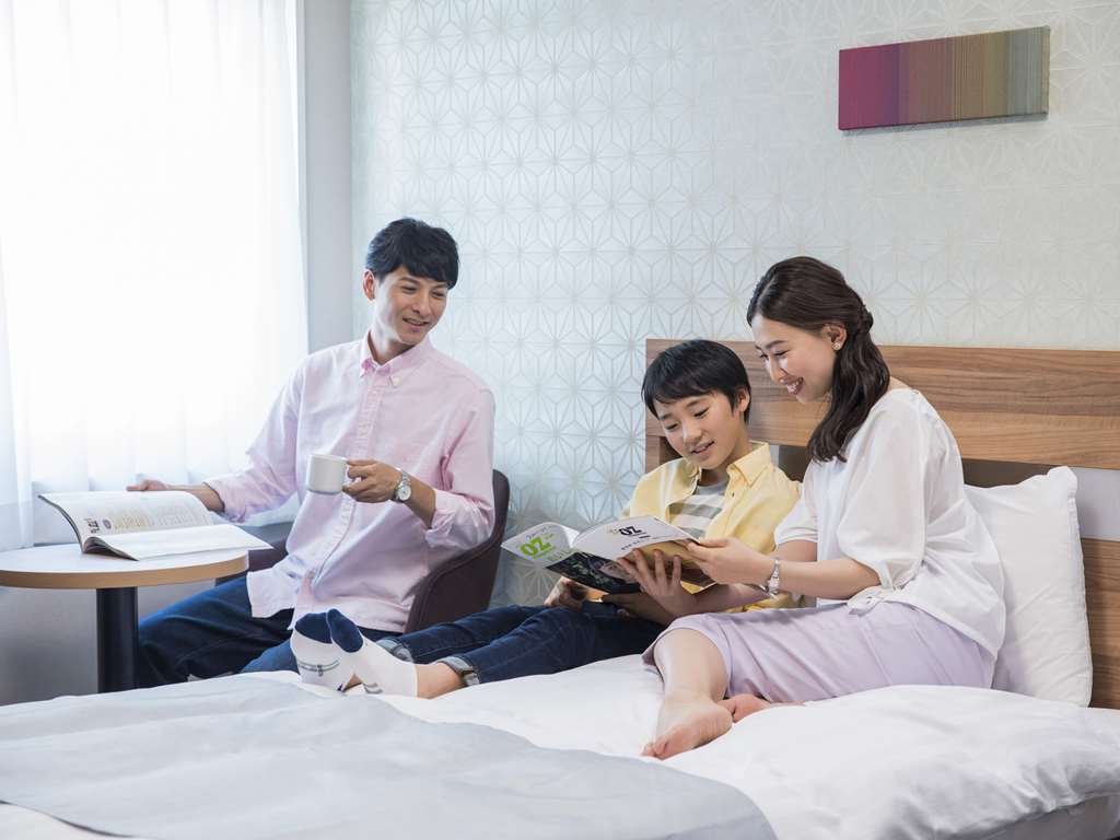 COMFORT INN FUKUOKA TENJIN-guestroom-Guest Room,On-Site.jpg