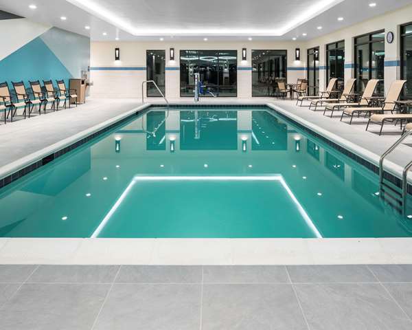Pool - Hyatt Place Hotel West Allentown