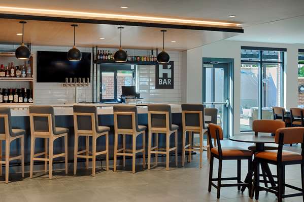 Bar - Hyatt House Hotel OSU Columbus