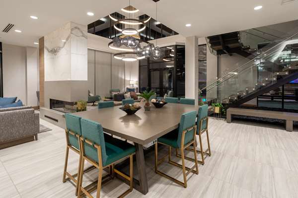  - Hilton Garden Inn Downtown Albuquerque - I-25, Exit 224