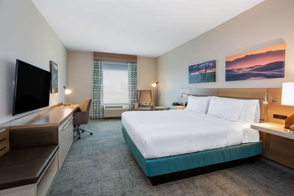  - Hilton Garden Inn Downtown Albuquerque - I-25, Exit 224