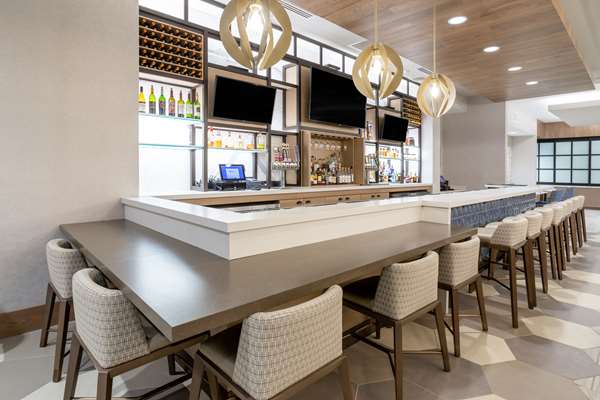 Bar - Hilton Garden Inn Downtown Albuquerque - I-25, Exit 224
