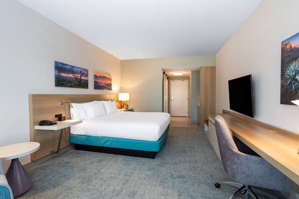  - Hilton Garden Inn Downtown Albuquerque - I-25, Exit 224