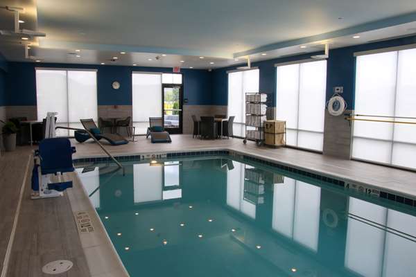 Pool - Hampton Inn & Suites Olean
