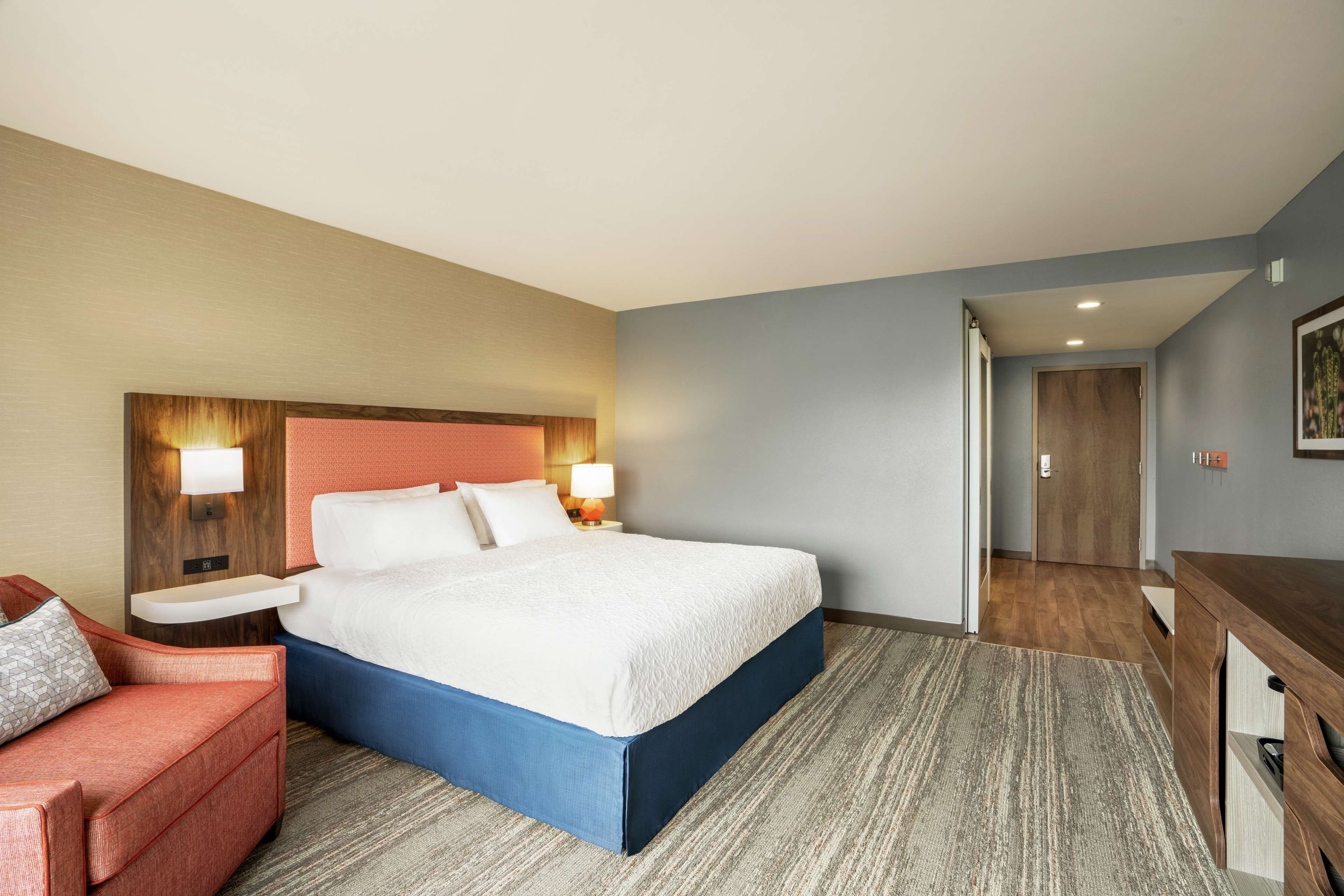 Hampton Inn & Suites Olean, NY Room Type - 1 KNG ACC 3X3 SHOWER NS