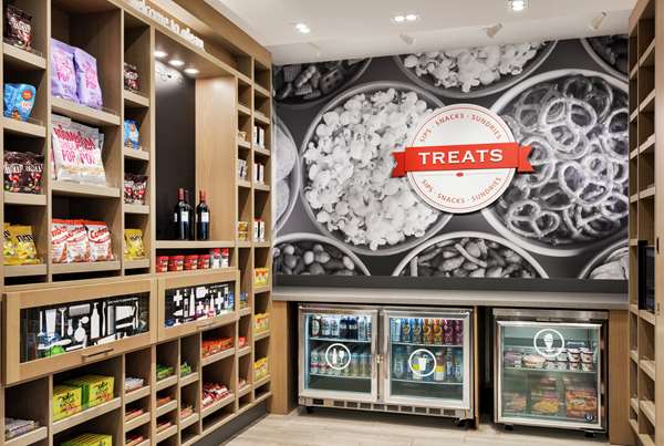 Restaurant - Hampton Inn & Suites Olean