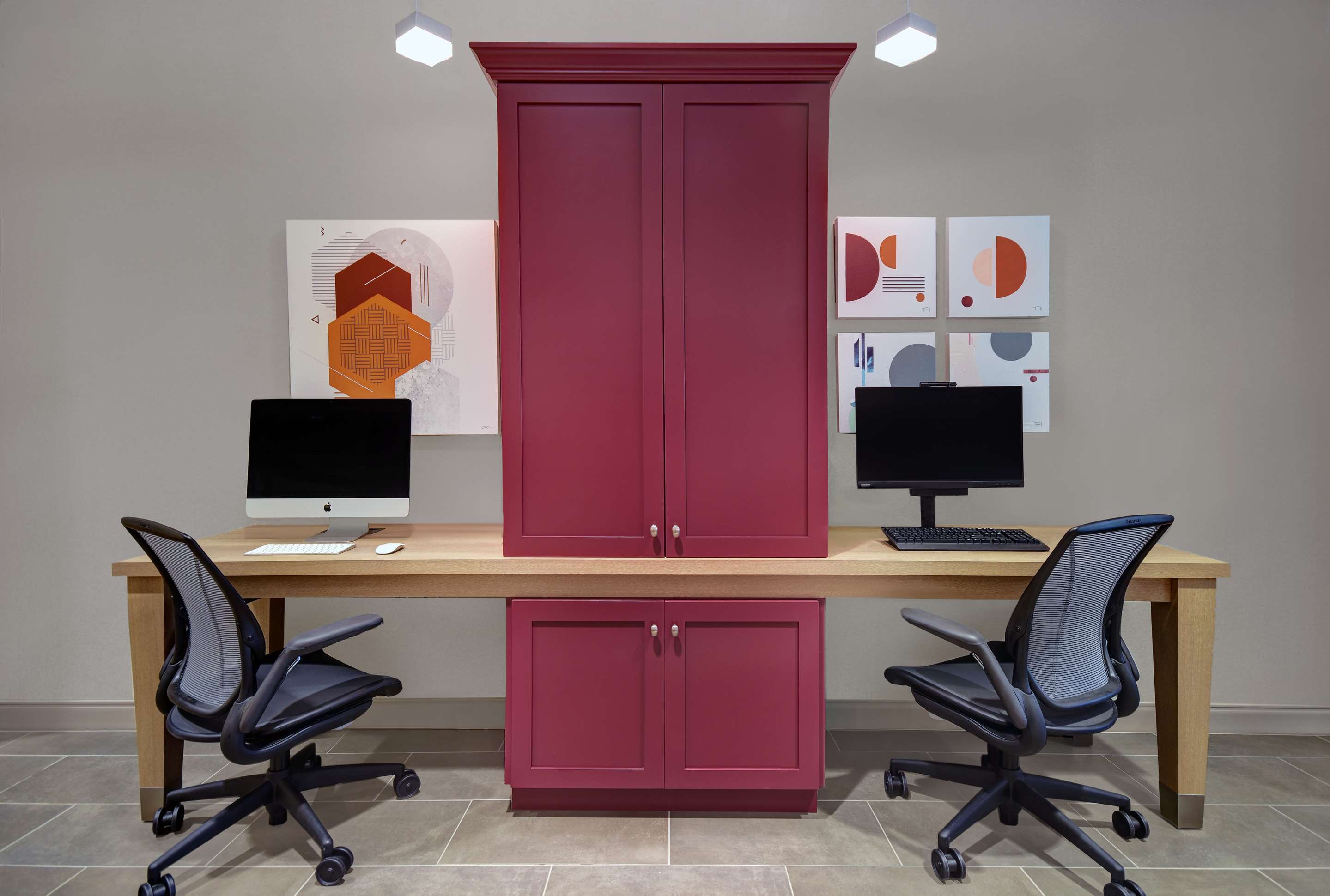 Lobby | Home2 Suites by Hilton Blacksburg - University