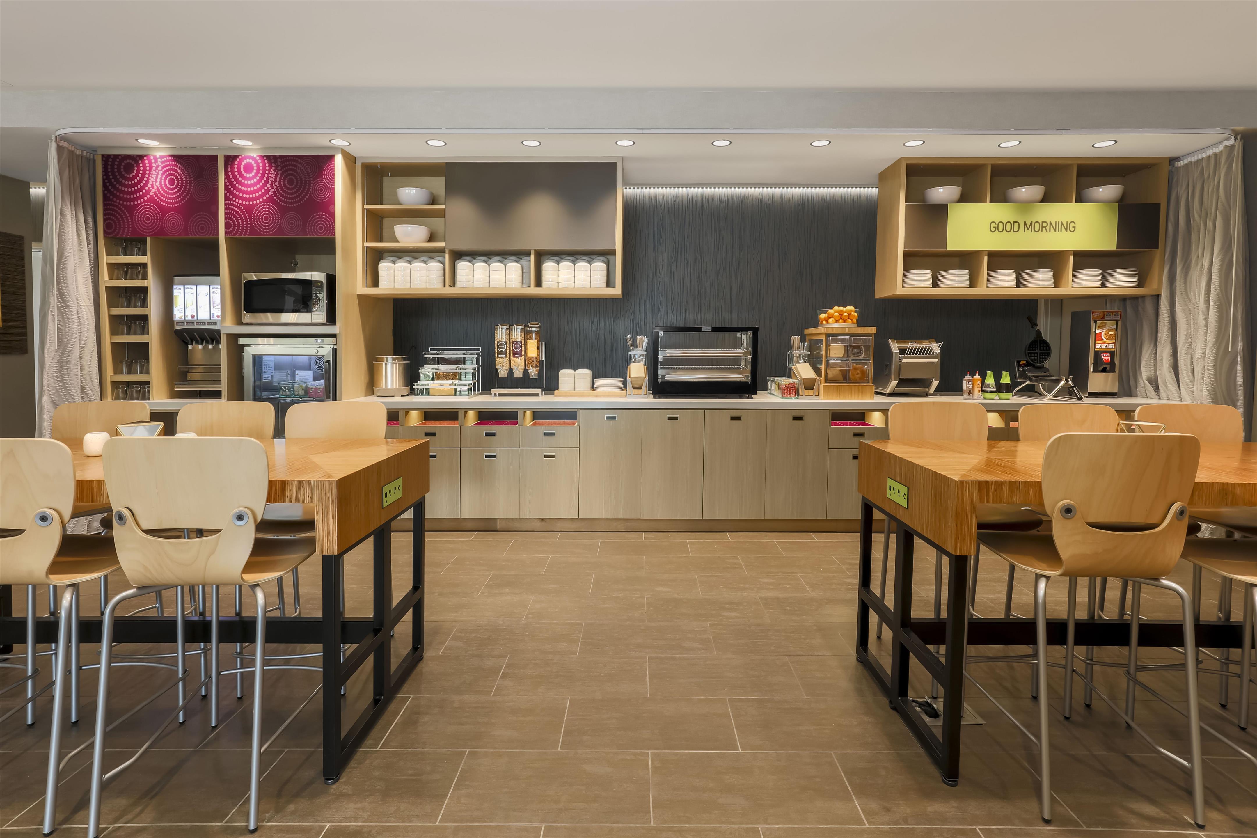 Breakfast Area | Home2 Suites by Hilton West Sacramento, CA