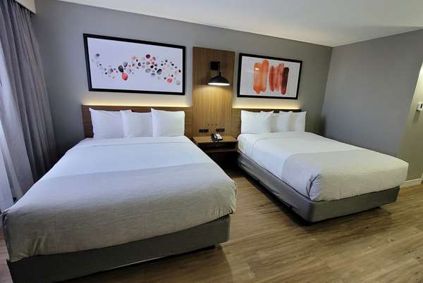  - Hawthorn Suites by Wyndham Airport Wichita