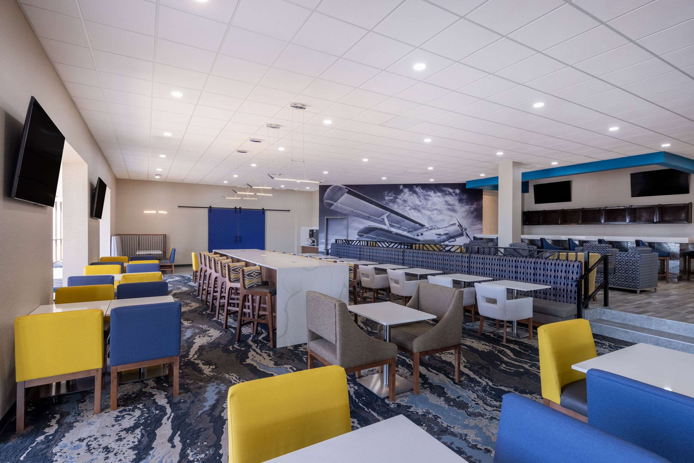 Lobby | Hawthorn Extended Stay by Wyndham Wichita Airport