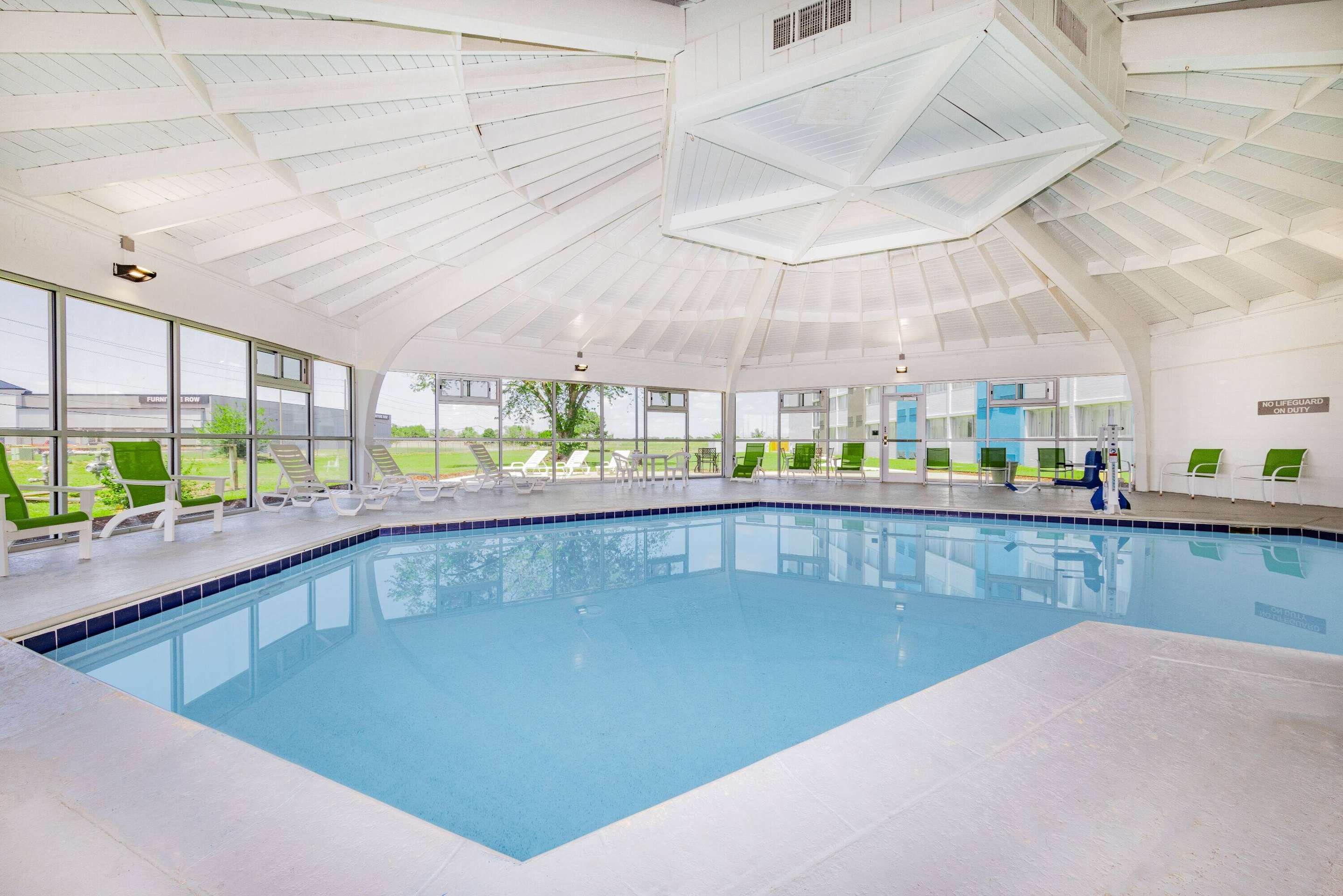 Pool | Hawthorn Extended Stay by Wyndham Wichita Airport