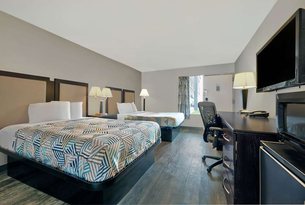 MOTEL 6 MCDONOUGH GA-guestroom-Guest Room,On-Site.jpg