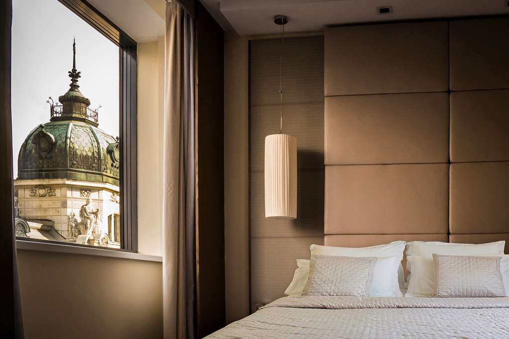 Belgrade Art Hotel, Radisson Individuals
