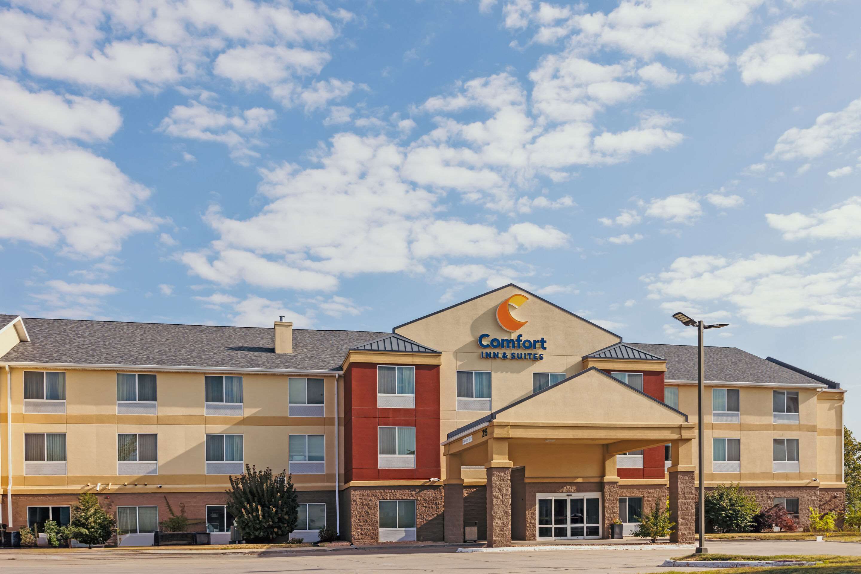Hotel exterior | Comfort Inn & Suites Ankeny - Des Moines
