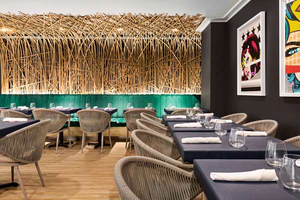 Restaurant - Wingate by Wyndham Hotel Bronx Haven Park New York