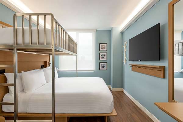  - Wingate by Wyndham Hotel Bronx Haven Park New York